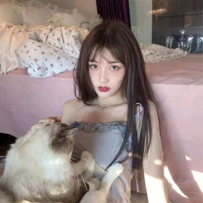 蒙面纱的男子